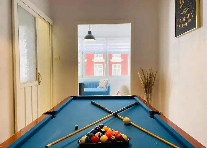 Palacio De La Opera A Coruna